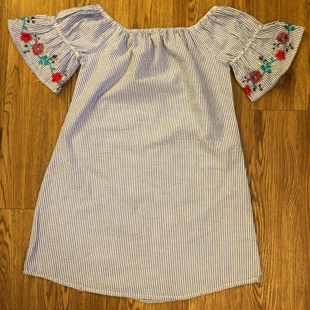 Love notes blue and white striped mini dress (sz S)